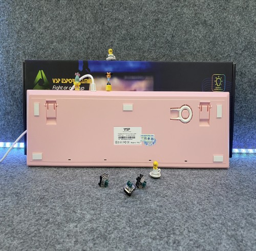 Bàn phím cơ LED RGB VSP VM01 (104 Phím, Trắng Hồng)